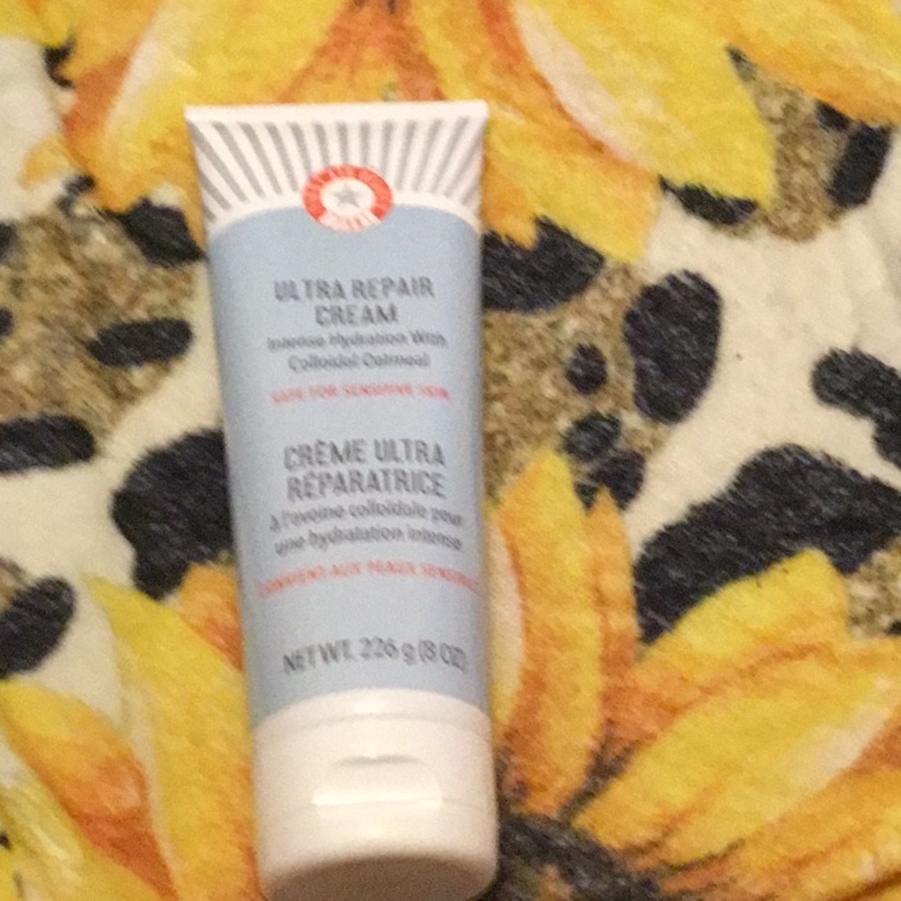 NWT first aid beauty ultra repair cream